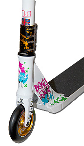 District - V2 Pro Custom Player Scooter