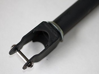 Razor - Ultra Pro Black Label Fork