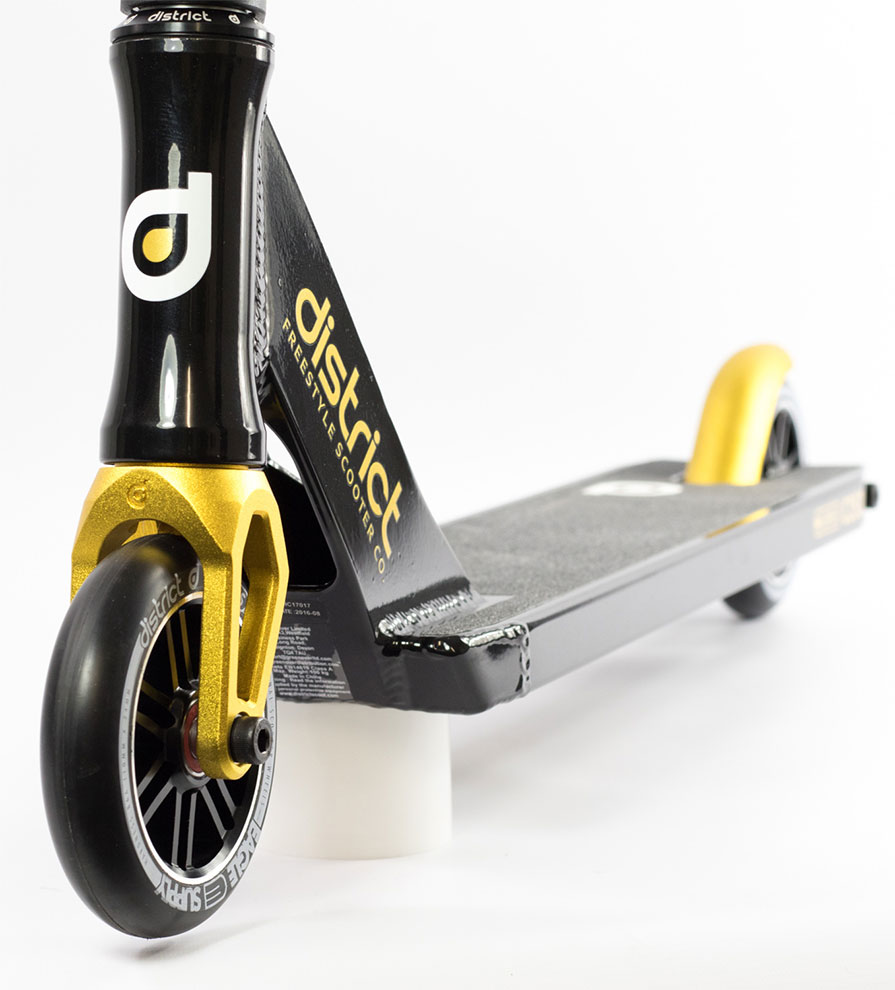 District CSeries C253 Black Gold Complete Scooter