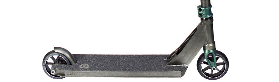 District HTS Scooter Complete Stunt Pearl Black
