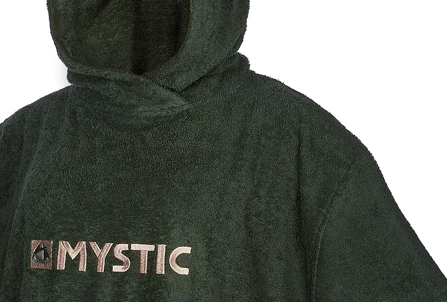 Mystic Regular Poncho Dark Leaf Changing Robe