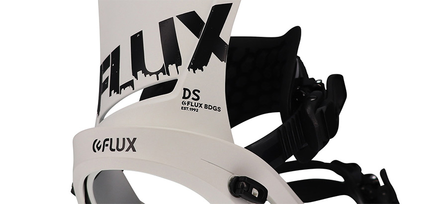 flux ds mens snowboard binding close up