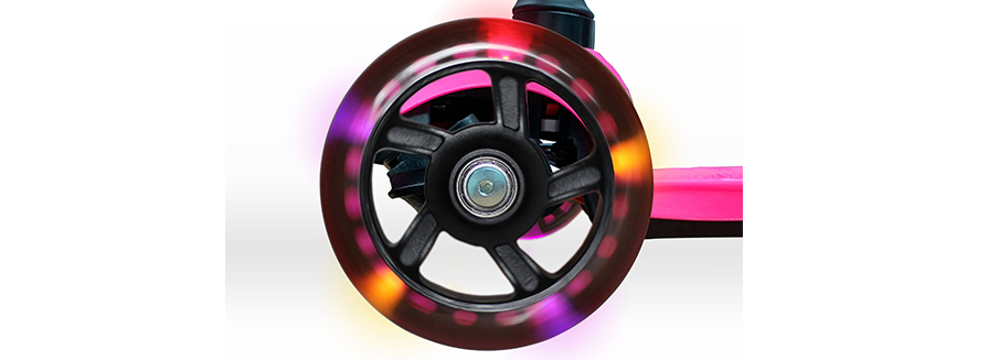 Ace Of Play 3 Wheel Scooter Light Up LED Wheel