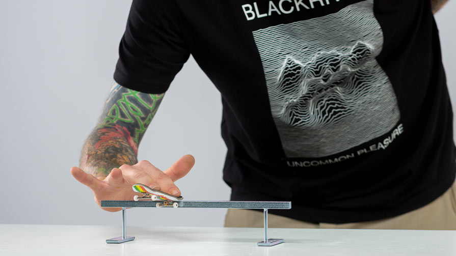 Blackriver Fingerboard Rail Square Low Silver Trick