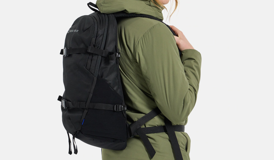 Burton Day Hiker 22L True Black Technical Backpack