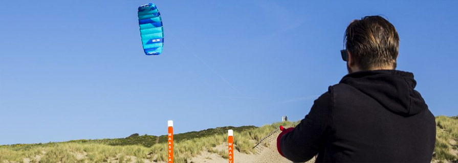 Peter Lynn Hype 2 Line Power Kite Flying