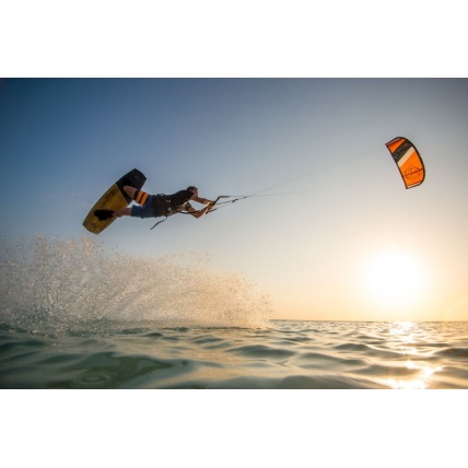 Peter Lynn Escape V5 Kite Package in use