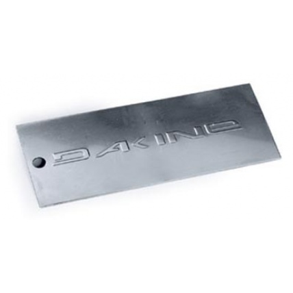 Dakine Metal Scraper