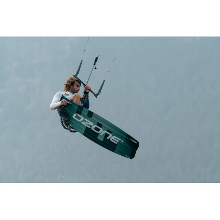 Ozone Torque v3 Freestyle Kitesurf Board