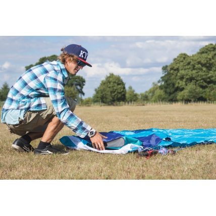 Cross Kites Quattro Four Line Power Kite in use