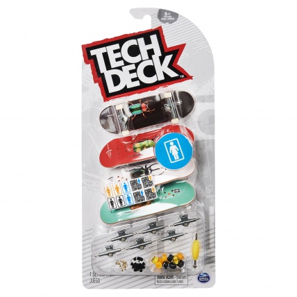 Tech Deck Fingerboard 4 pack 4 Complete Setups Girl