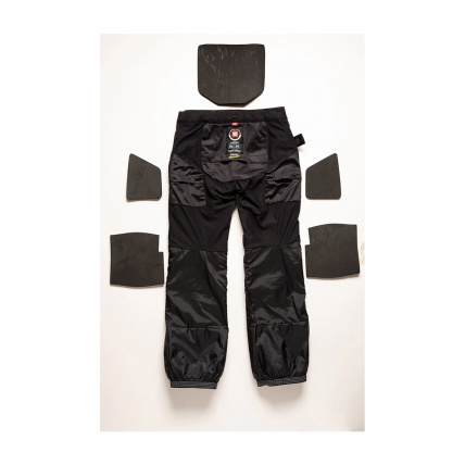 686 Progression Mens Padded Snowboard Pants Black