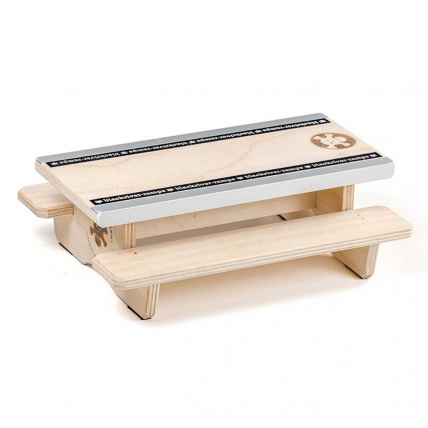 Blackriver Fingerboard Ramp Mini Table