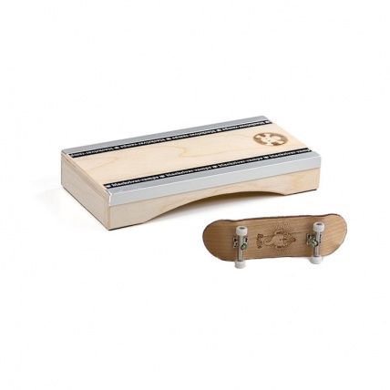 Blackriver Fingerboard Box1 Ramp and Board Starter Bundle