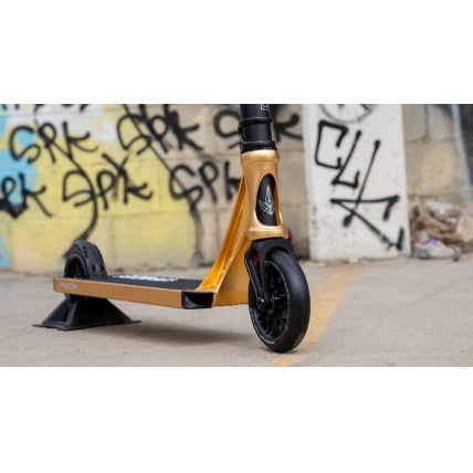 Blunt Prodigy X Gold Park Stunt Scooter