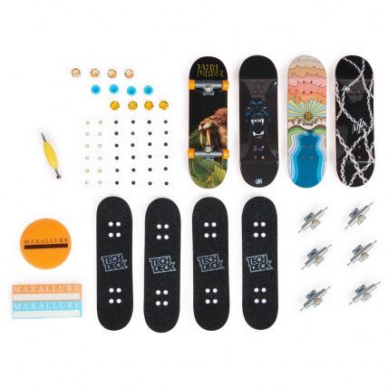 Tech Deck Fingerboard Deluxe Assorted 4 Pack