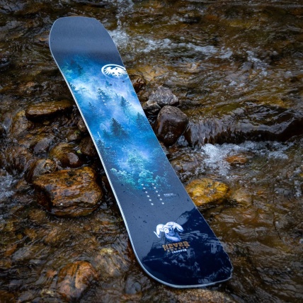 Never Summer Trooper Mens Snowboard 2027