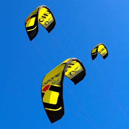 Ozone Uno V2 Kitesurf Trainer Sizes in Flight