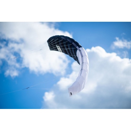 PLKB Hype Play Power Kite Flying
