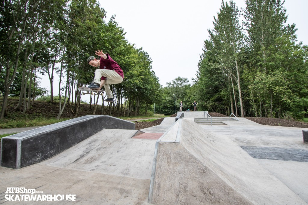 West Swindon's New Skate Park First Ride