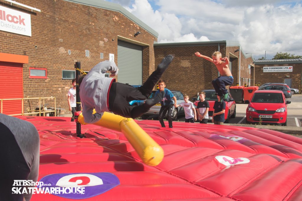 atbshop skatewarehouse 5th birthday giant inflatable sweeper